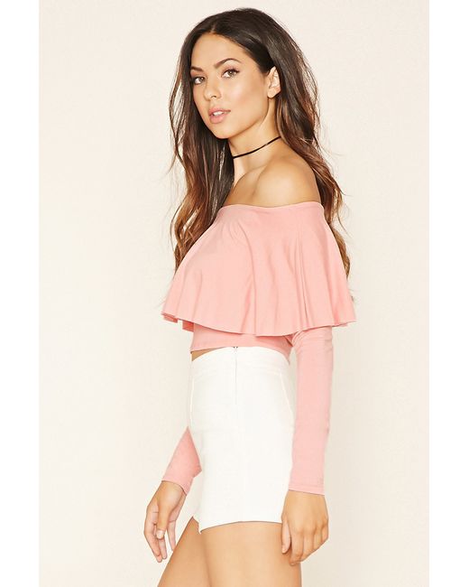 Product navigation Time to crop it like it’s hot, sister. Show off a little bit more with a little bit less and bag a new crop top because being extra. All Tops.